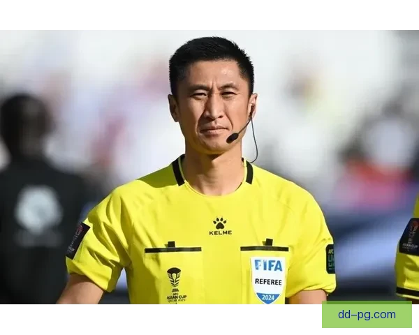 马宁主裁亚洲杯决赛背后中国裁判走向世界舞台的重要时刻与历史性突破