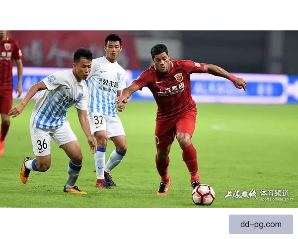 39岁胡尔克宝刀未老 巴甲赛场连轰暴力远射震撼球迷再掀热议